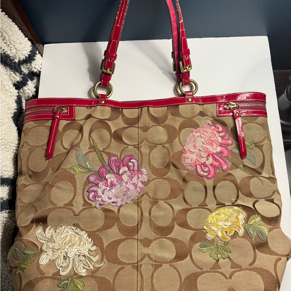 Coach Signature Floral Tote Bag